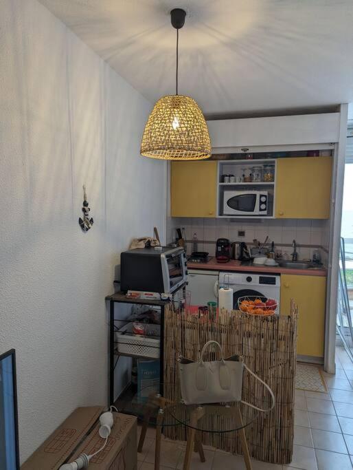 Studio Cosy Vue Et Front De Mer Сет Екстериор снимка