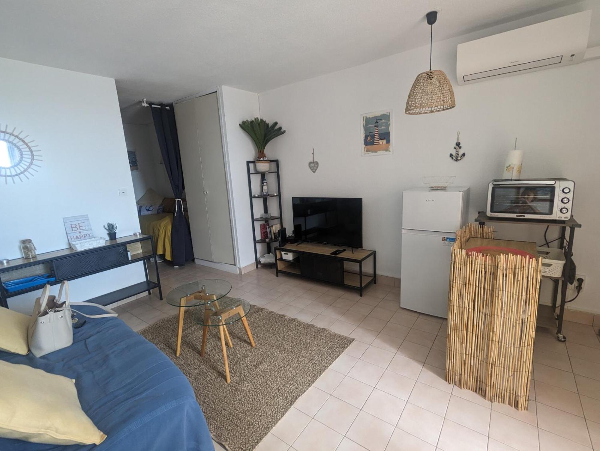 Studio Cosy Vue Et Front De Mer Сет Екстериор снимка